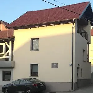 Apartment Trubarjeva33, Near Ljubljana, Free Parking Velike Lasce Extérieur photo