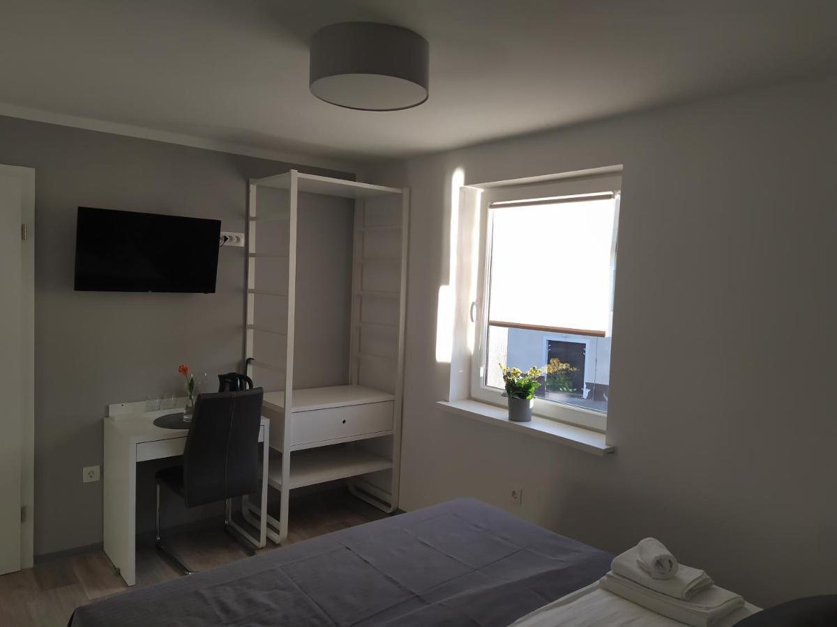 Trubarjeva33, Near Ljubljana, Free Parking Appartement