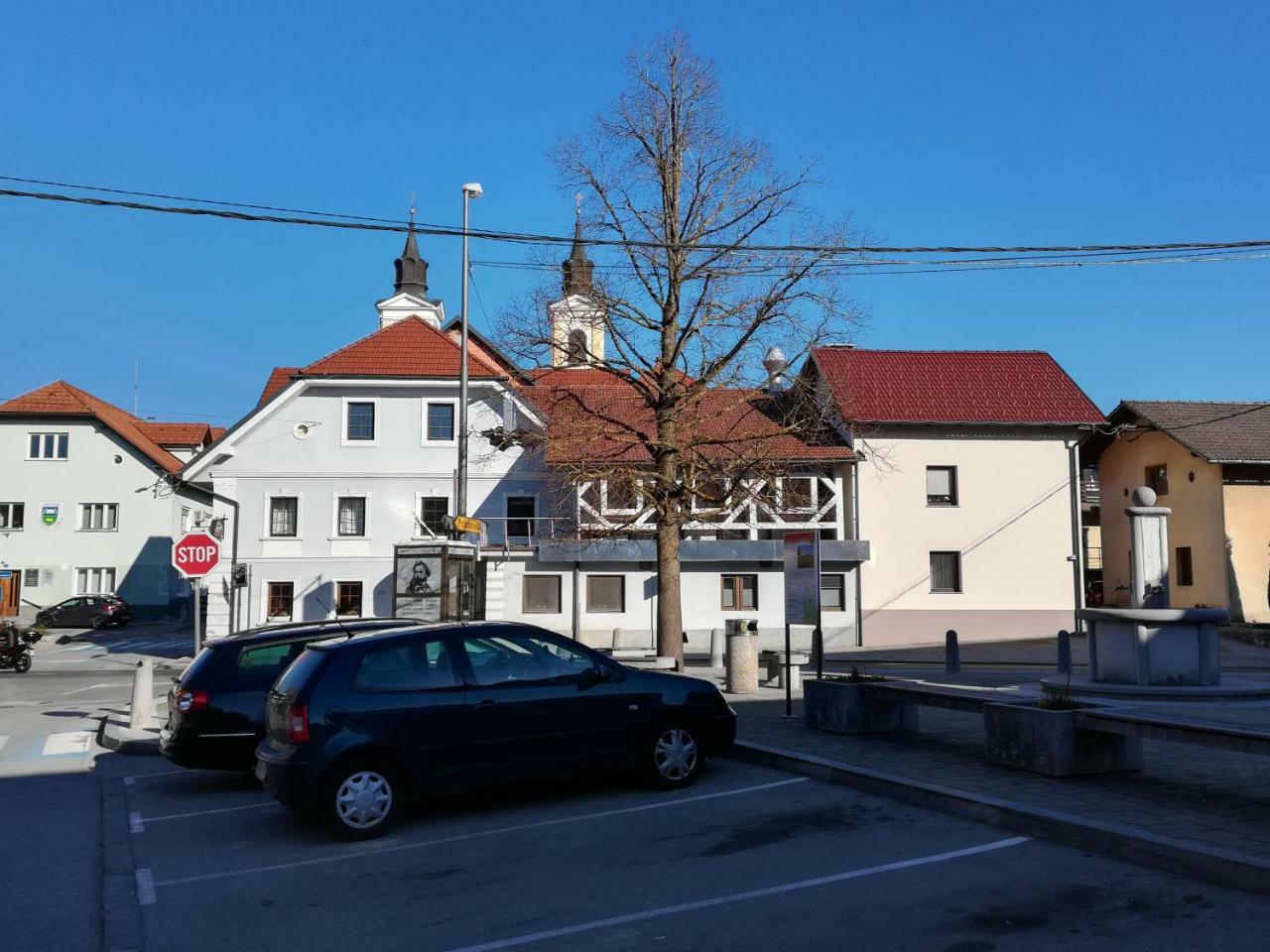 Trubarjeva33, Near Ljubljana, Free Parking Appartement Velike Lasce
