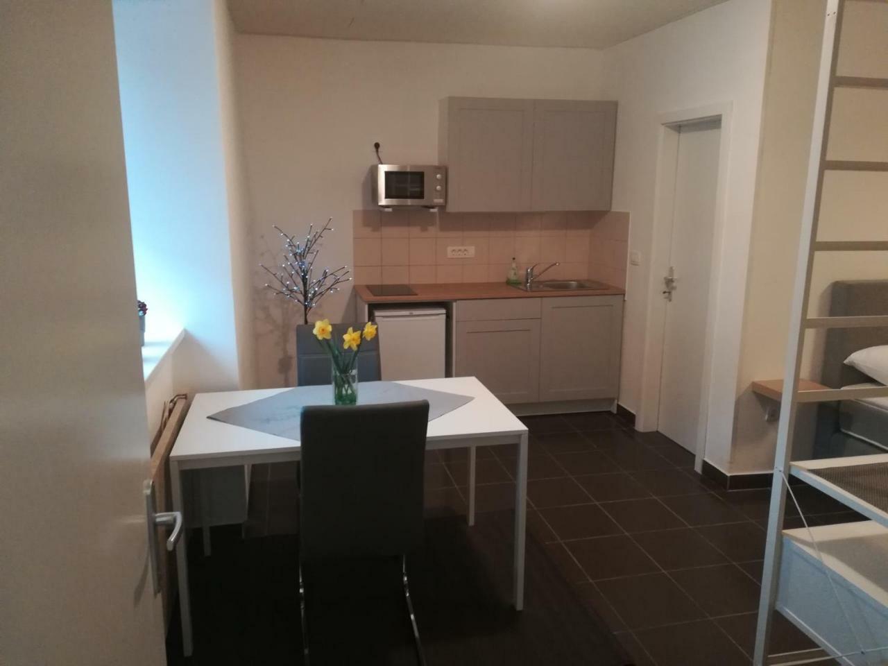 Trubarjeva33, Near Ljubljana, Free Parking Appartement Velike Lasce